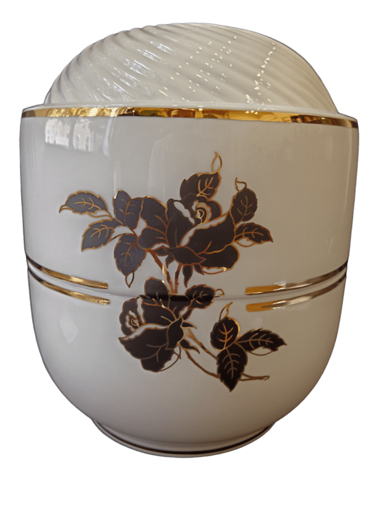 Porcelán hollóházi kerek rózsa fekete